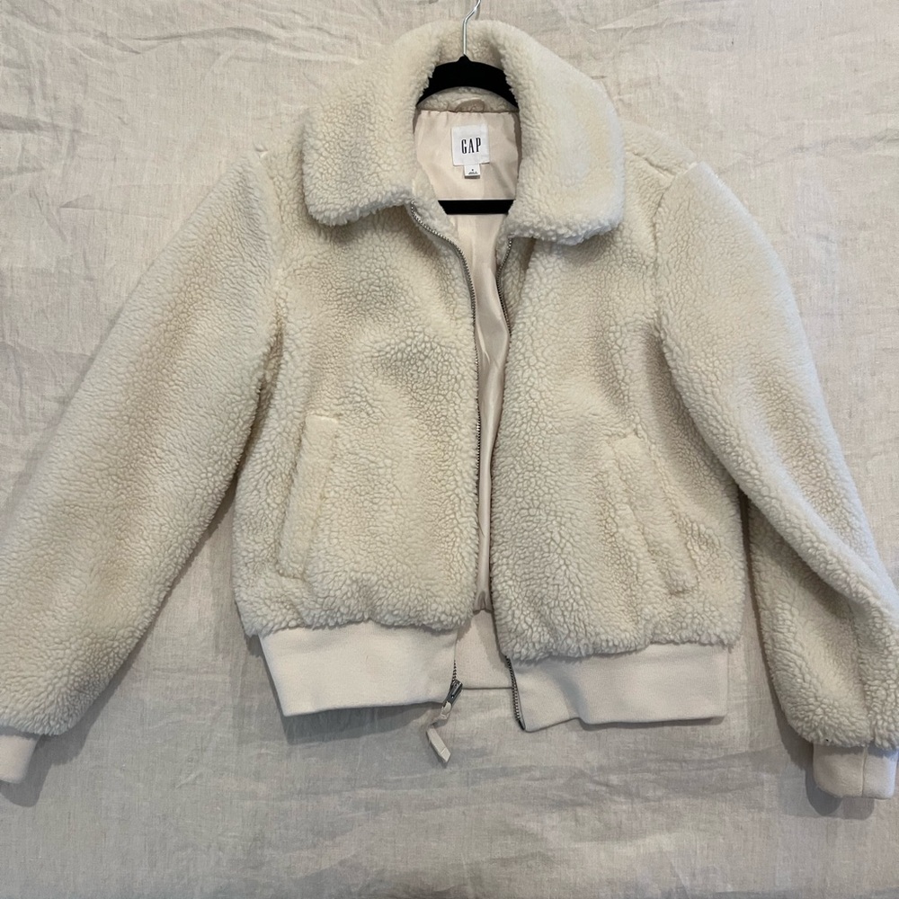 GAP Off-White Sherpa Jacket